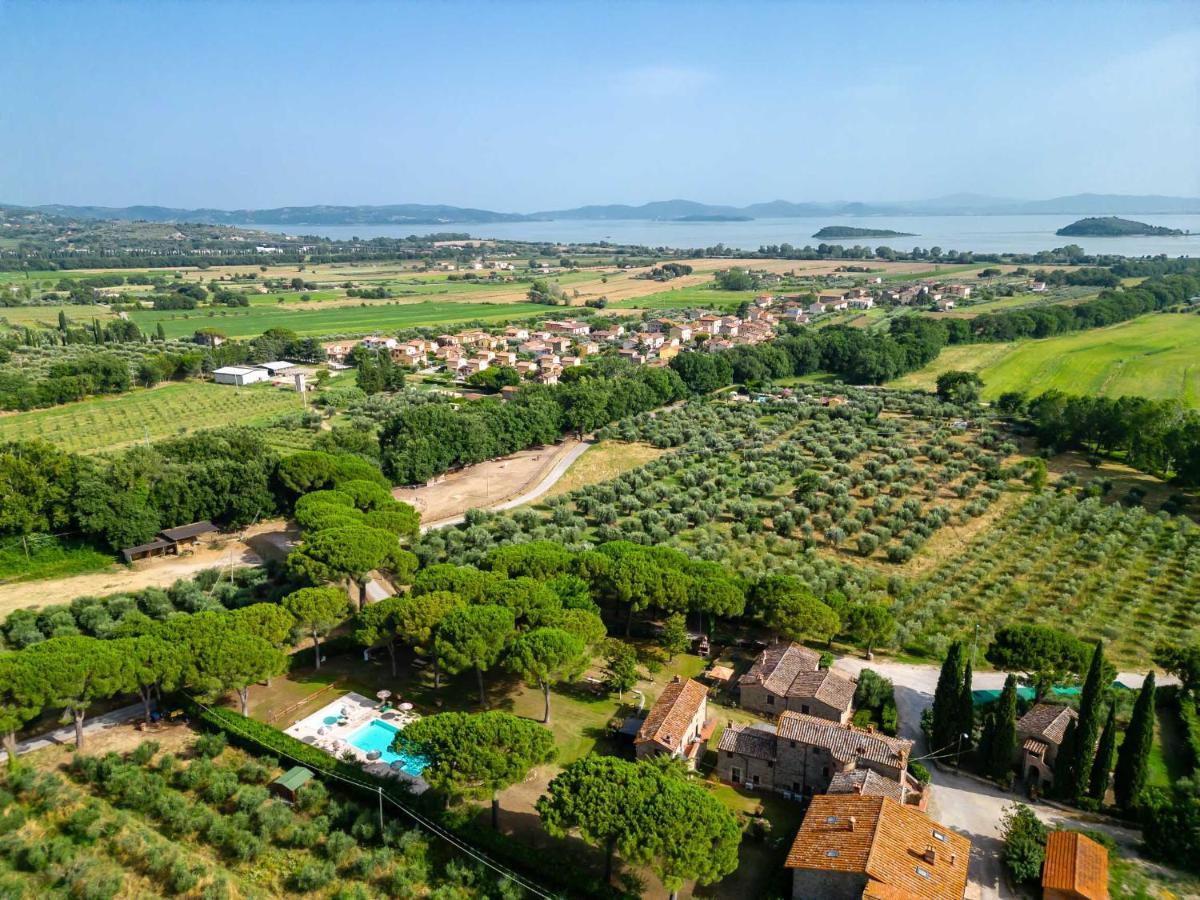 La Casa Colonica Villa Tuoro sul Trasimeno Kültér fotó